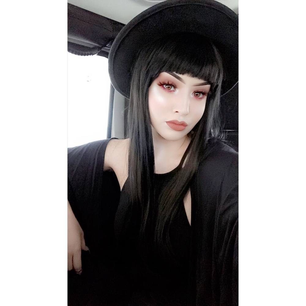 Meet your Posher, Misty